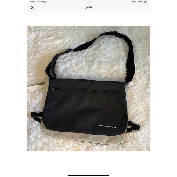 United Colors Of Benetton Mens Reversible Messenger Bag Black Or Tan Unisex NEW - Picture 2 of 9